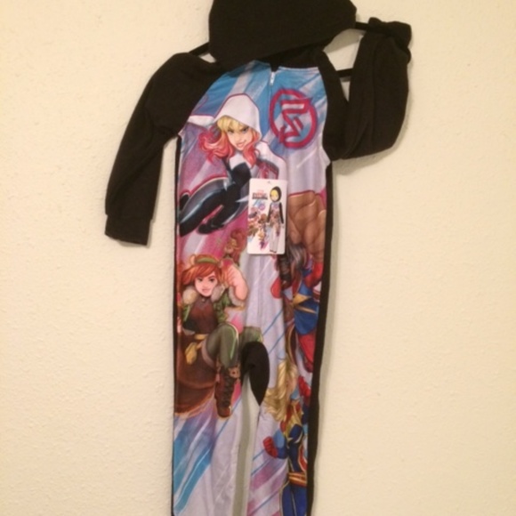 Marvel Warriors XS FLAME RESISITANT hooded Sleepwear (406) - Picture 2 of 4